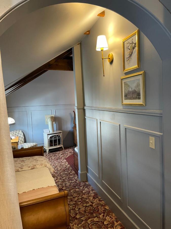 Carriage House Bed & Breakfast Winona Esterno foto